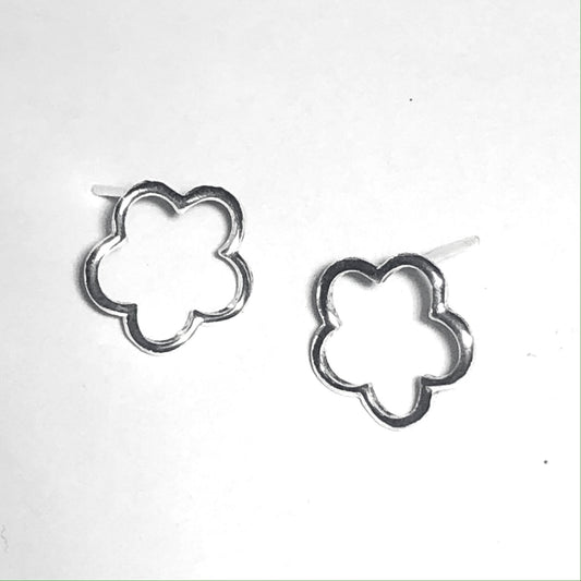 Silver flower outline studs (large)