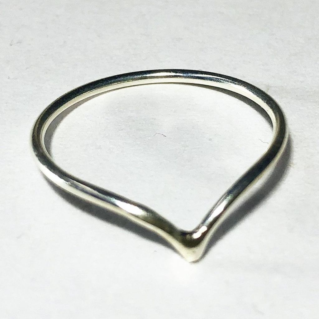 Sterling silver V ring