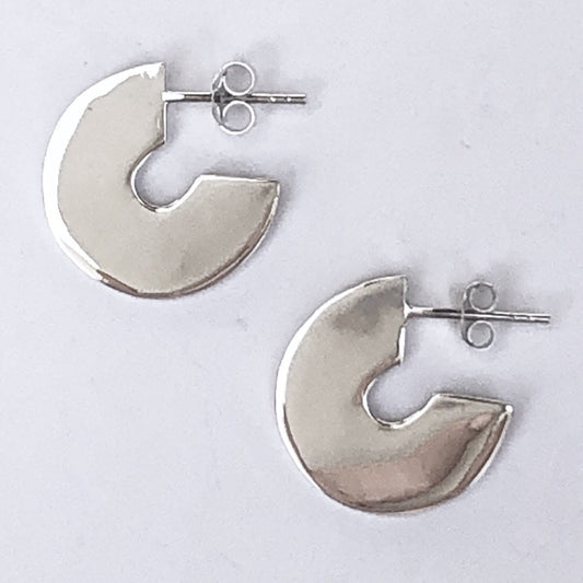 Disk stud