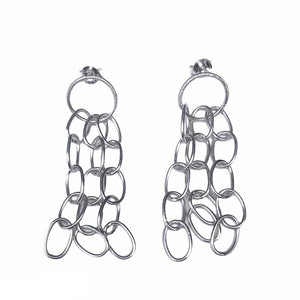 Linked chain stud earring